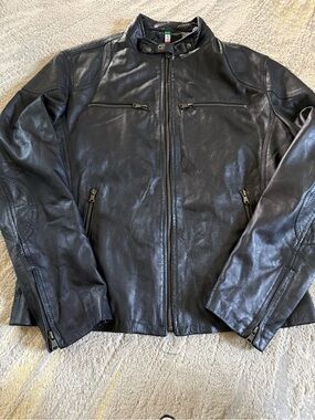Jimmy's Leather Collection black leather  Jacket zip front 52 / medium